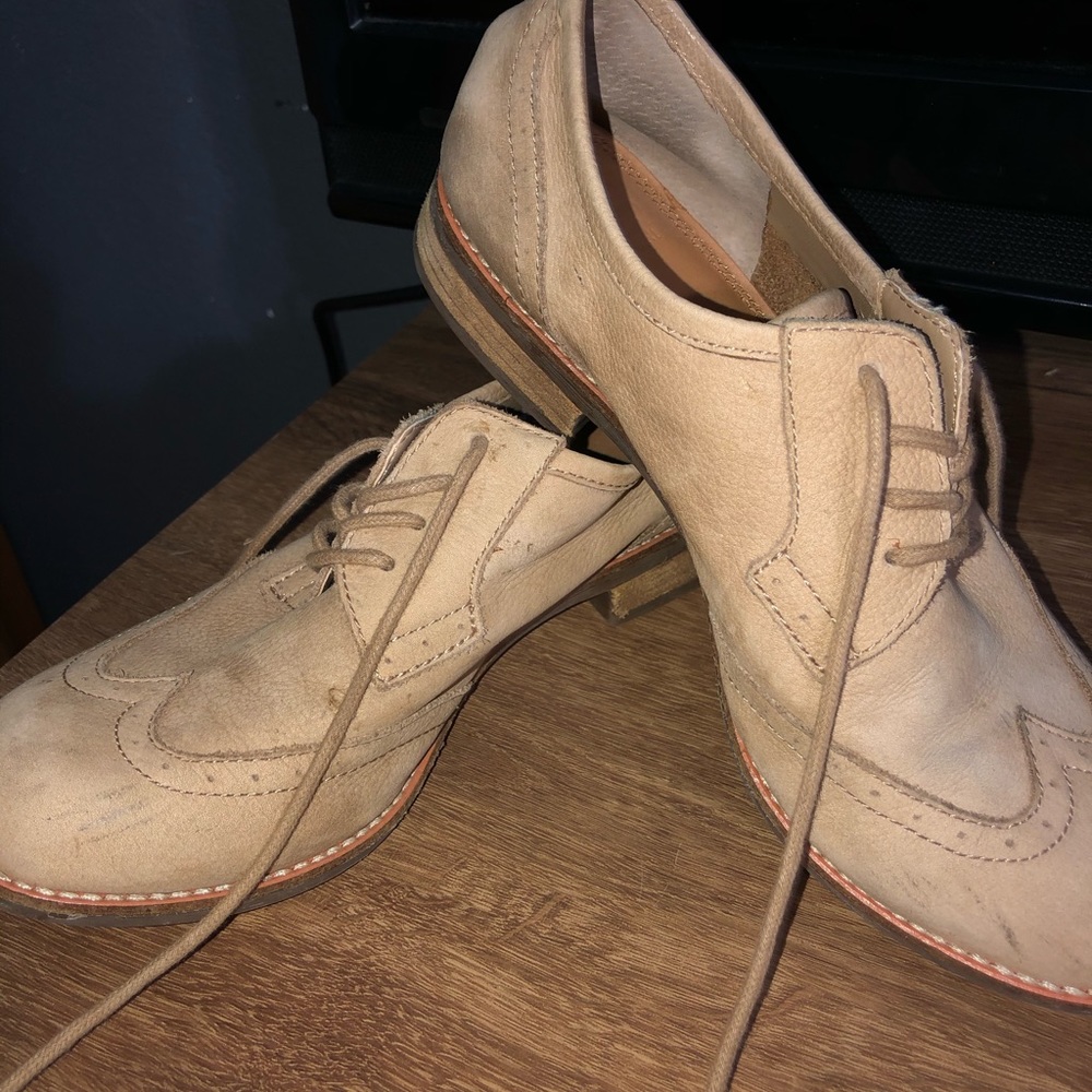 Gianna Bini brown shoes